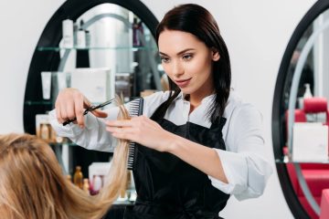 Hairdresser with Insurance for Hairdressers  in Tampa